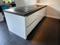 Keuken met aeg apparatuur - afbeelding 30 van  44