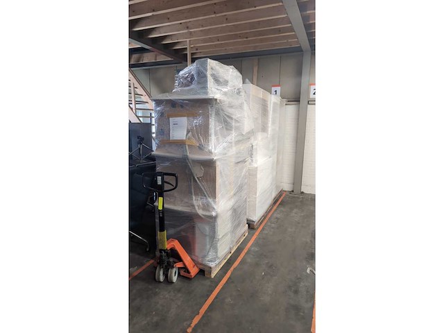 Keuken met aeg apparatuur - afbeelding 39 van  44