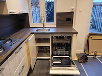 Keuken met aeg apparatuur - afbeelding 12 van  17