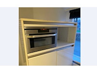 Keuken met aeg apparatuur - afbeelding 3 van  17