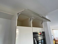 Keuken met aeg apparatuur - afbeelding 23 van  43