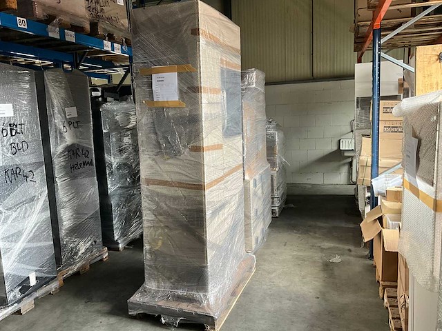 Keuken met aeg apparatuur - afbeelding 37 van  43