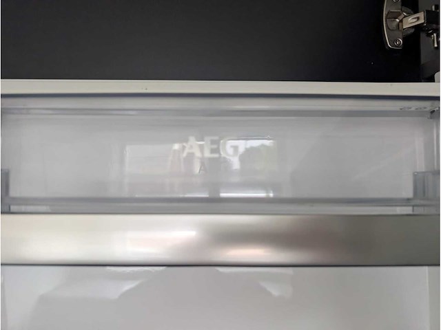 Keuken met aeg apparatuur - afbeelding 3 van  18