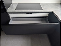 Keuken met aeg apparatuur - afbeelding 11 van  18