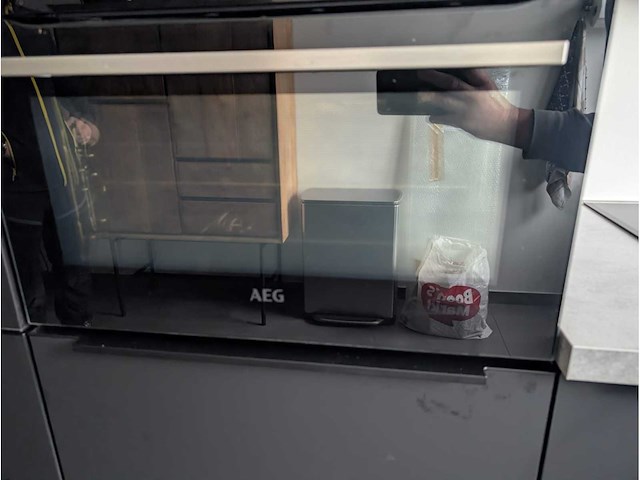 Keuken met aeg apparatuur - afbeelding 18 van  18