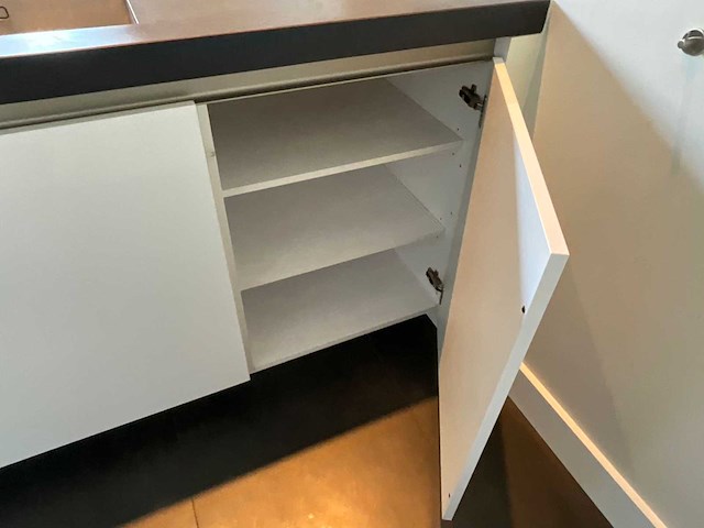 Keuken met aeg apparatuur - afbeelding 34 van  39