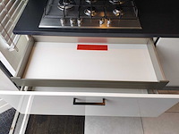 Keuken met aeg / bosch apparatuur - afbeelding 29 van  29