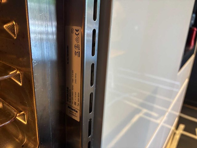 Keuken met aeg / miele apparatuur - afbeelding 21 van  25