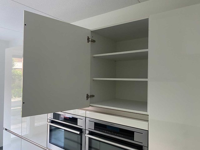 Keuken met aeg/airforce apparatuur - afbeelding 10 van  25