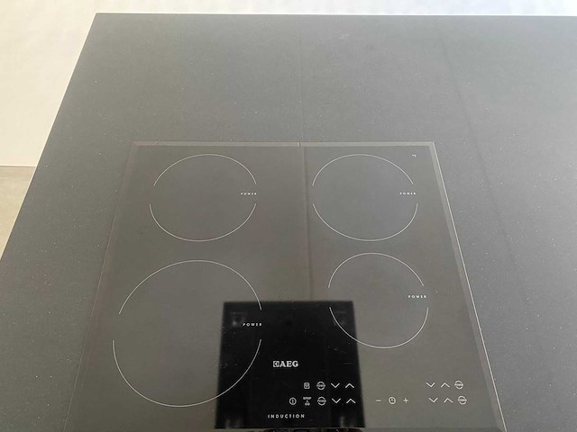 Keuken met aeg/airforce apparatuur - afbeelding 20 van  25