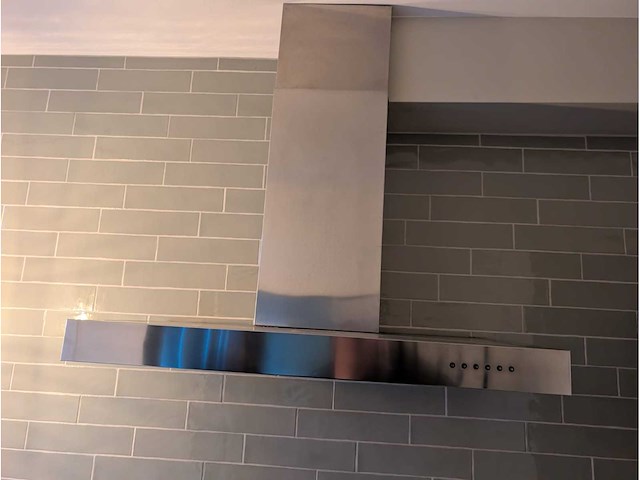 Keuken met aeg/bosch apparatuur - afbeelding 24 van  32