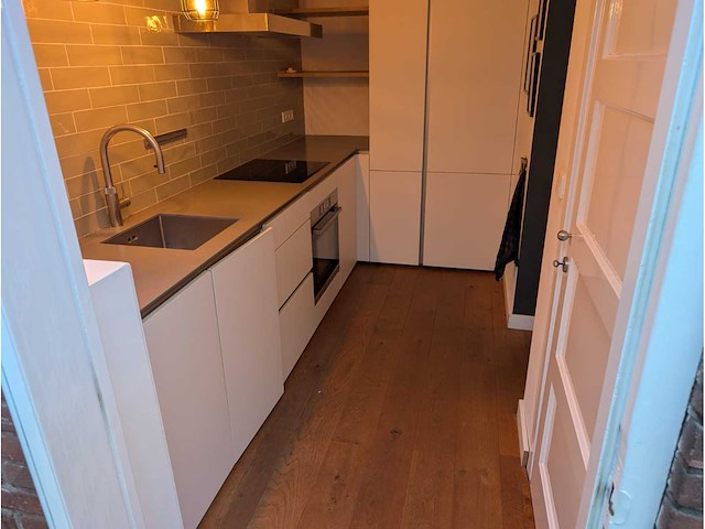 Keuken met aeg/bosch apparatuur - afbeelding 21 van  32