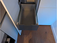 Keuken met aeg/bosch apparatuur - afbeelding 9 van  20