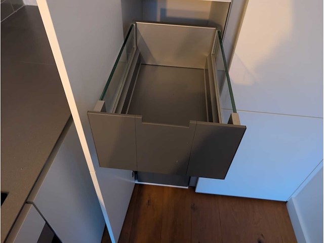 Keuken met aeg/bosch apparatuur - afbeelding 10 van  20