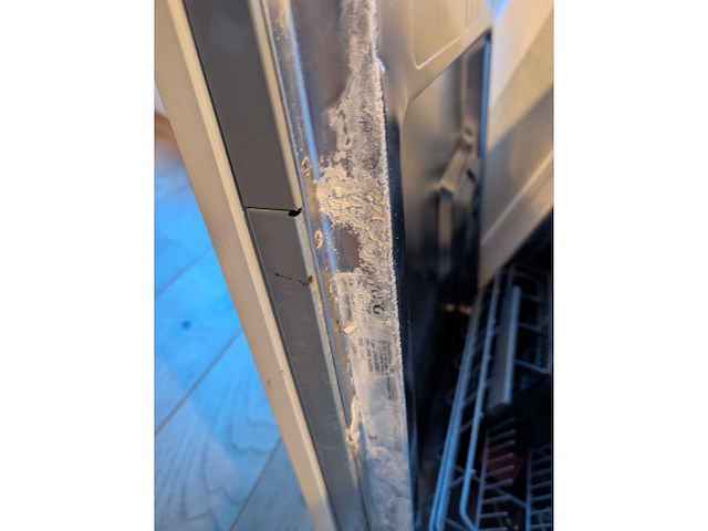 Keuken met aeg/bosch apparatuur - afbeelding 31 van  32