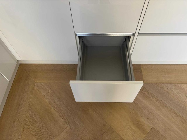 Keuken met aeg/miele apparatuur - afbeelding 10 van  39