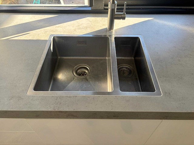 Keuken met aeg/miele apparatuur - afbeelding 30 van  38