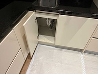 Keuken met aeg/siemens apparatuur - afbeelding 17 van  23