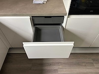 Keuken met aeg/whirlpool apparatuur - afbeelding 8 van  25