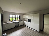 Keuken met aeg/whirlpool apparatuur - afbeelding 1 van  25