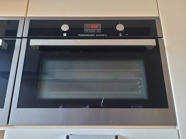 Keuken met apparatuur - afbeelding 14 van  35