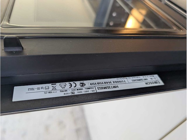 Keuken met apparatuur - afbeelding 26 van  33