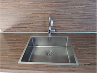 Keuken met apparatuur - afbeelding 29 van  33