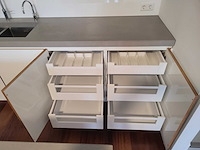 Keuken met apparatuur - afbeelding 32 van  34