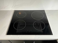 Keuken met apparatuur - afbeelding 10 van  33