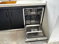 Keuken met apparatuur - afbeelding 13 van  33