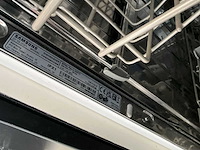 Keuken met apparatuur - afbeelding 14 van  33