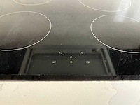 Keuken met apparatuur - afbeelding 16 van  33