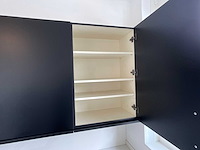 Keuken met apparatuur - afbeelding 19 van  33