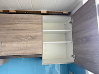 Keuken met apparatuur - afbeelding 9 van  19