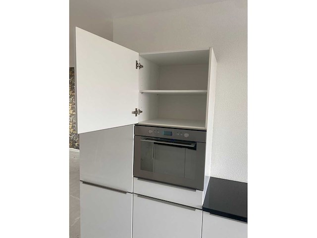 Keuken met apparatuur - afbeelding 2 van  29