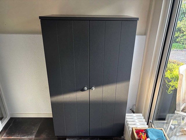 Keuken met apparatuur - afbeelding 12 van  21