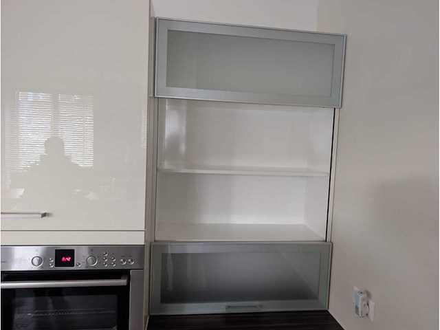 Keuken met apparatuur - afbeelding 13 van  32