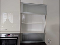 Keuken met apparatuur - afbeelding 13 van  32