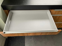 Keuken met apparatuur - afbeelding 21 van  33