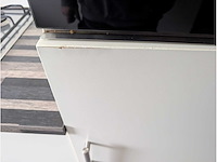 Keuken met apparatuur - afbeelding 8 van  21