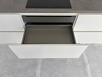 Keuken met apparatuur - afbeelding 8 van  20