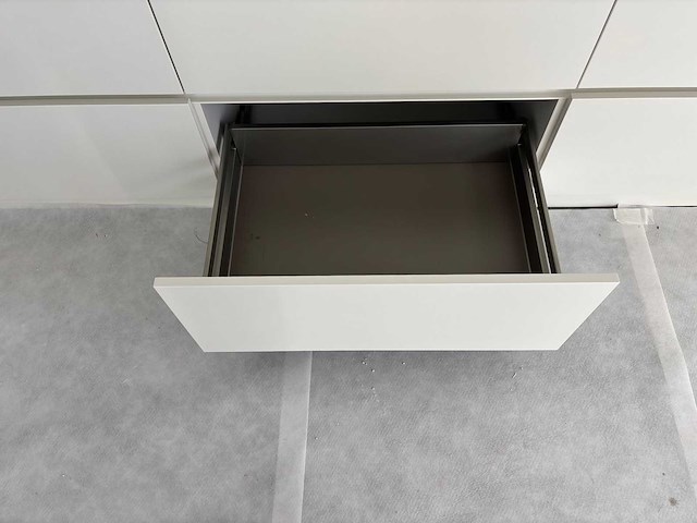 Keuken met apparatuur - afbeelding 9 van  20