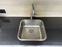Keuken met apparatuur - afbeelding 8 van  29