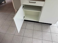 Keuken met apparatuur - afbeelding 12 van  29