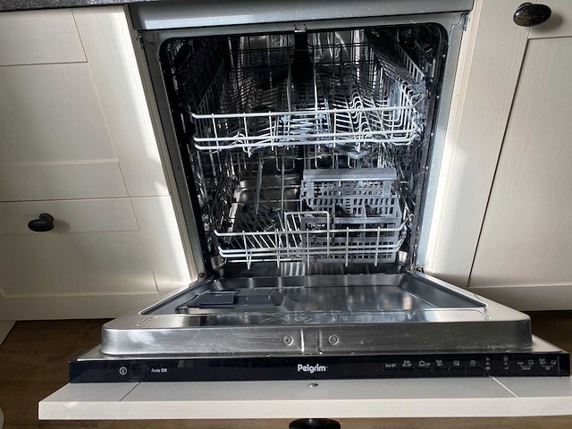 Keuken met apparatuur - afbeelding 10 van  34