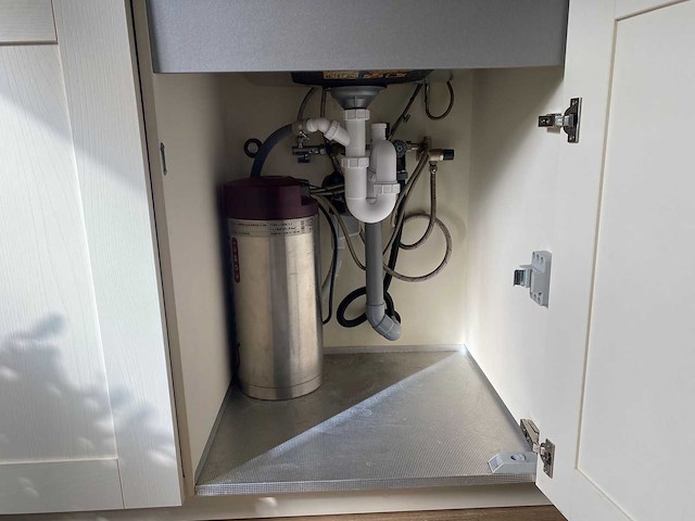 Keuken met apparatuur - afbeelding 13 van  34