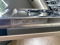 Keuken met apparatuur - afbeelding 14 van  34