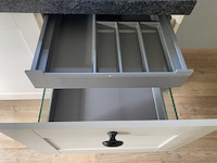 Keuken met apparatuur - afbeelding 15 van  34