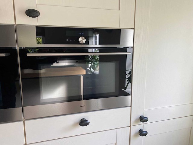 Keuken met apparatuur - afbeelding 22 van  34