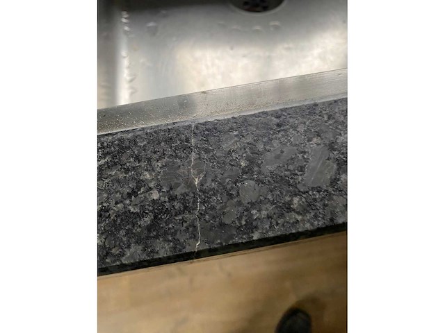 Keuken met apparatuur - afbeelding 29 van  34